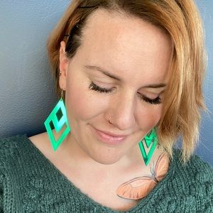 Meet your Posher, Haley